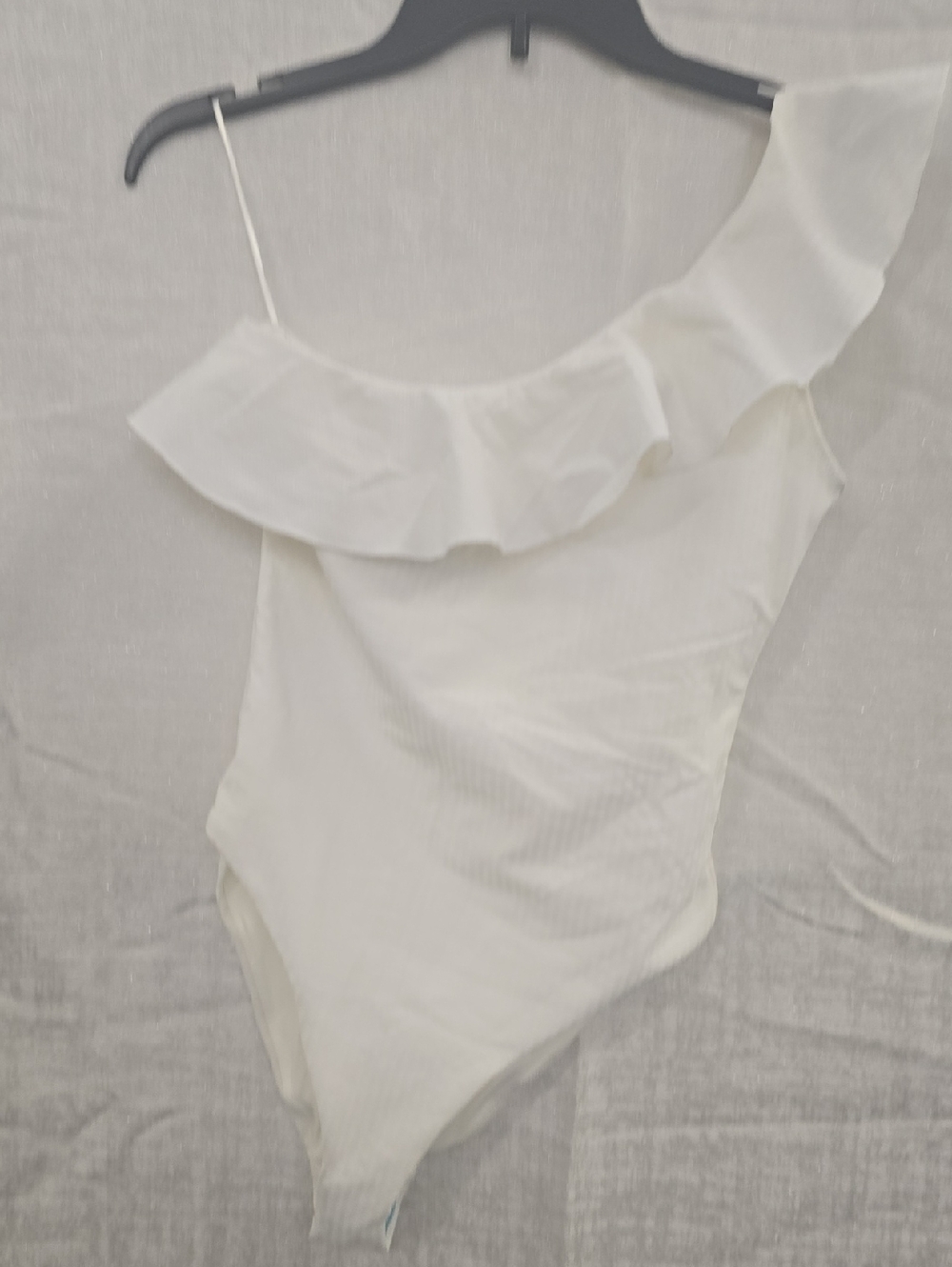 Zara White One-Shoulder Ruffle WOMEN One-Piece Sz M